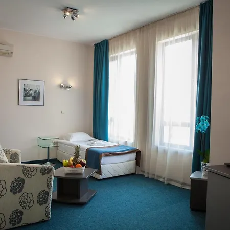 Opera Family - Former Hotel 3*
