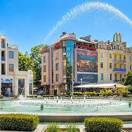 Opera Family - Former Hotel Varna